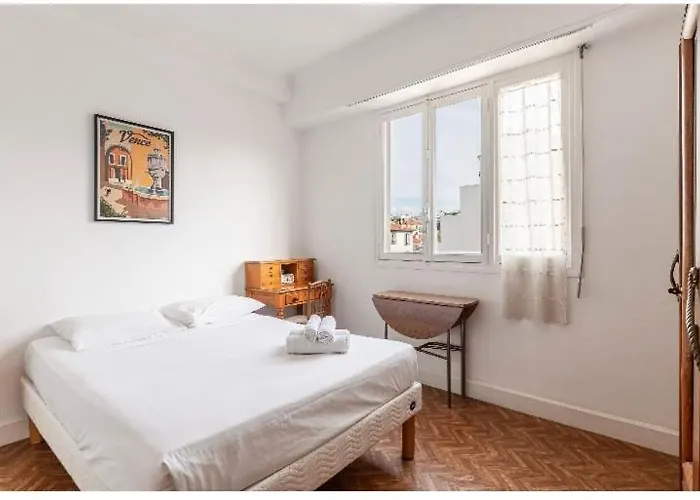 Apartman Center 2 Bedrooms Balcony Air Conditioning Nizza